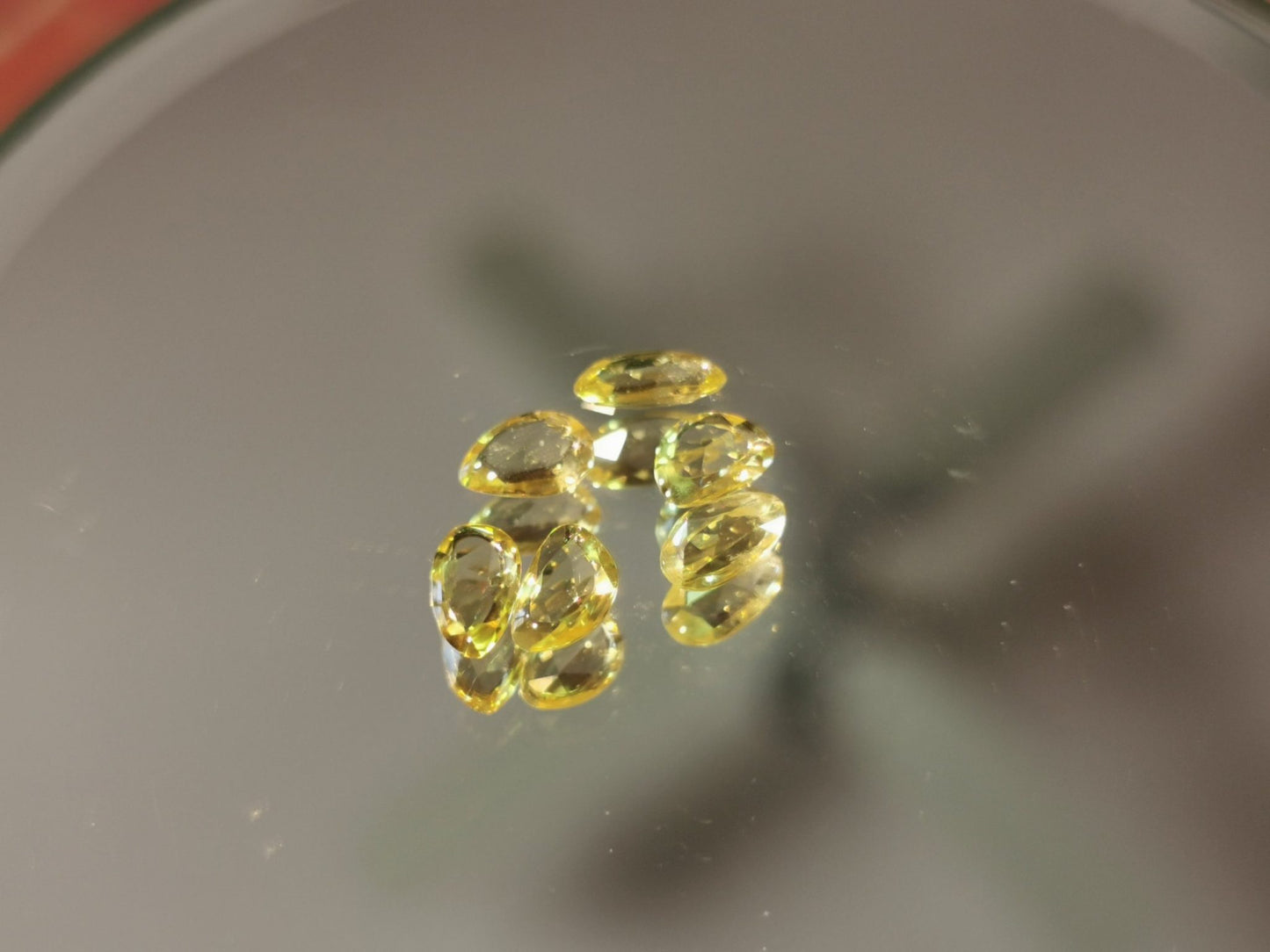 Lotto di 6 Zaffiri giallo taglio rosetta forma fancy 1,51 ct totali