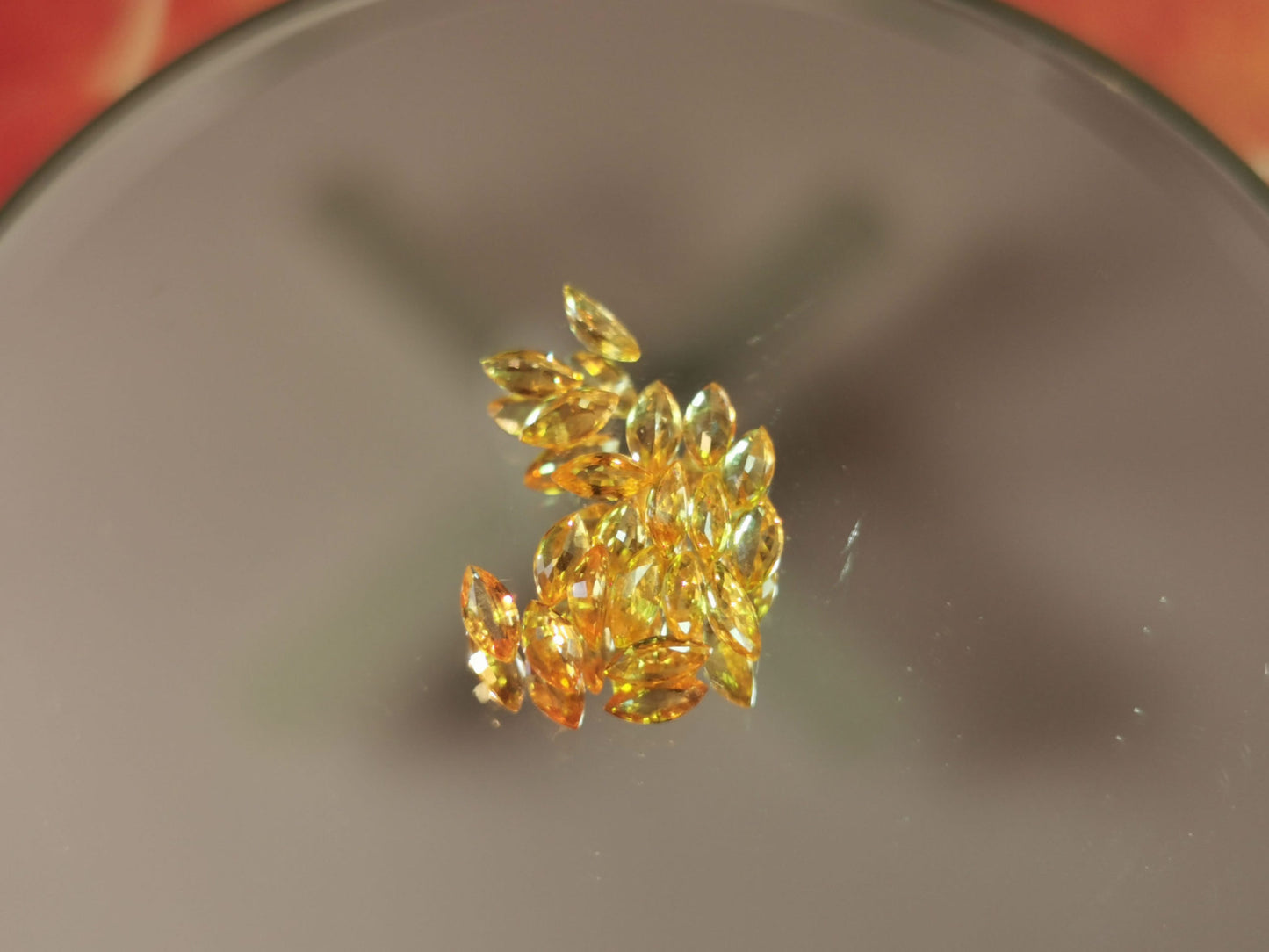 Lotto di 19 Zaffiri giallo taglio marquise 3,28 ct totali