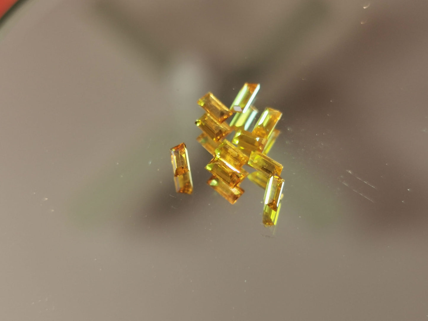 Lotto di 10 Zaffiri giallo taglio baguette 1,63 ct totali
