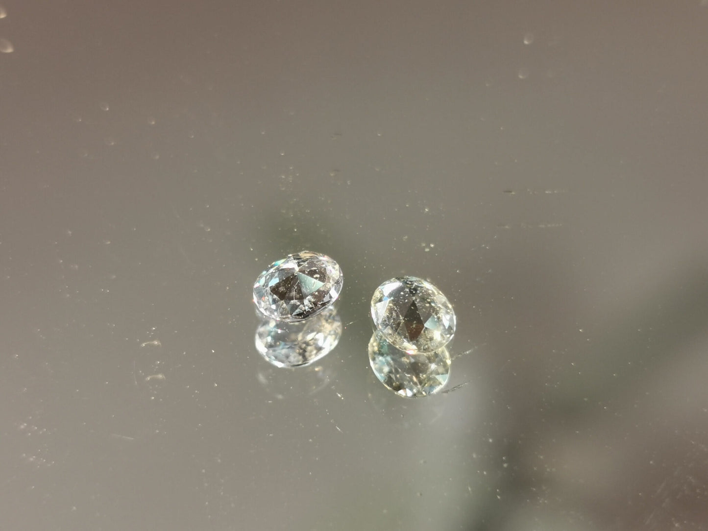 Coppia di Zaffiri taglio ovale 0,71 ct totali