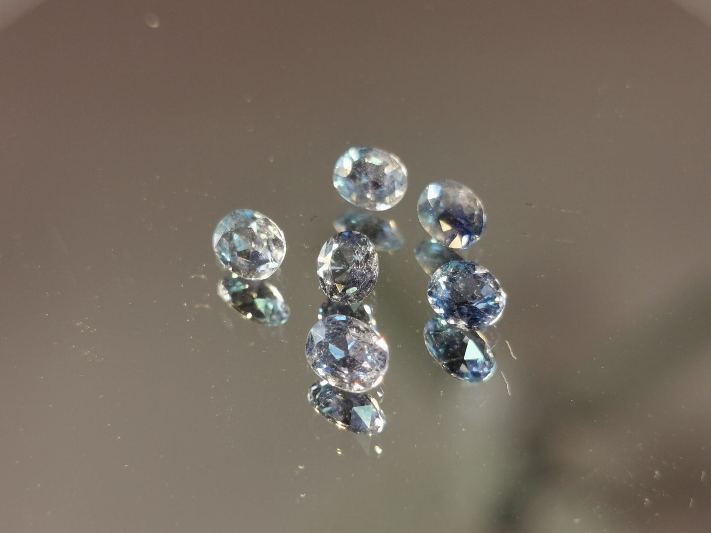 Lotto di 6 Zaffiri taglio ovale 2,35 ct totali
