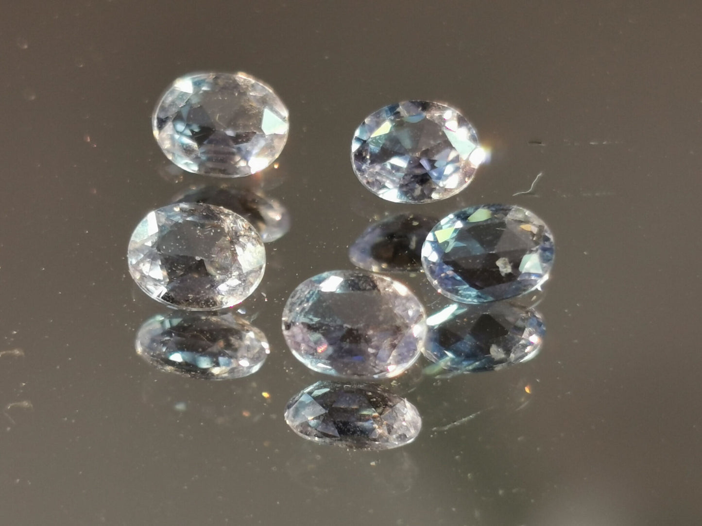 Lotto di 5 Zaffiri taglio ovale 1,65 ct totali