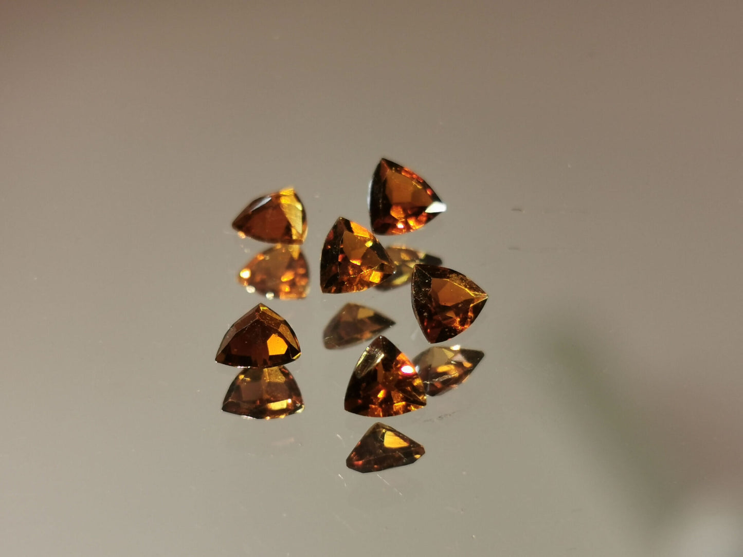 Lotto di 6 Tormaline taglio trilliant 1,02 ct totali