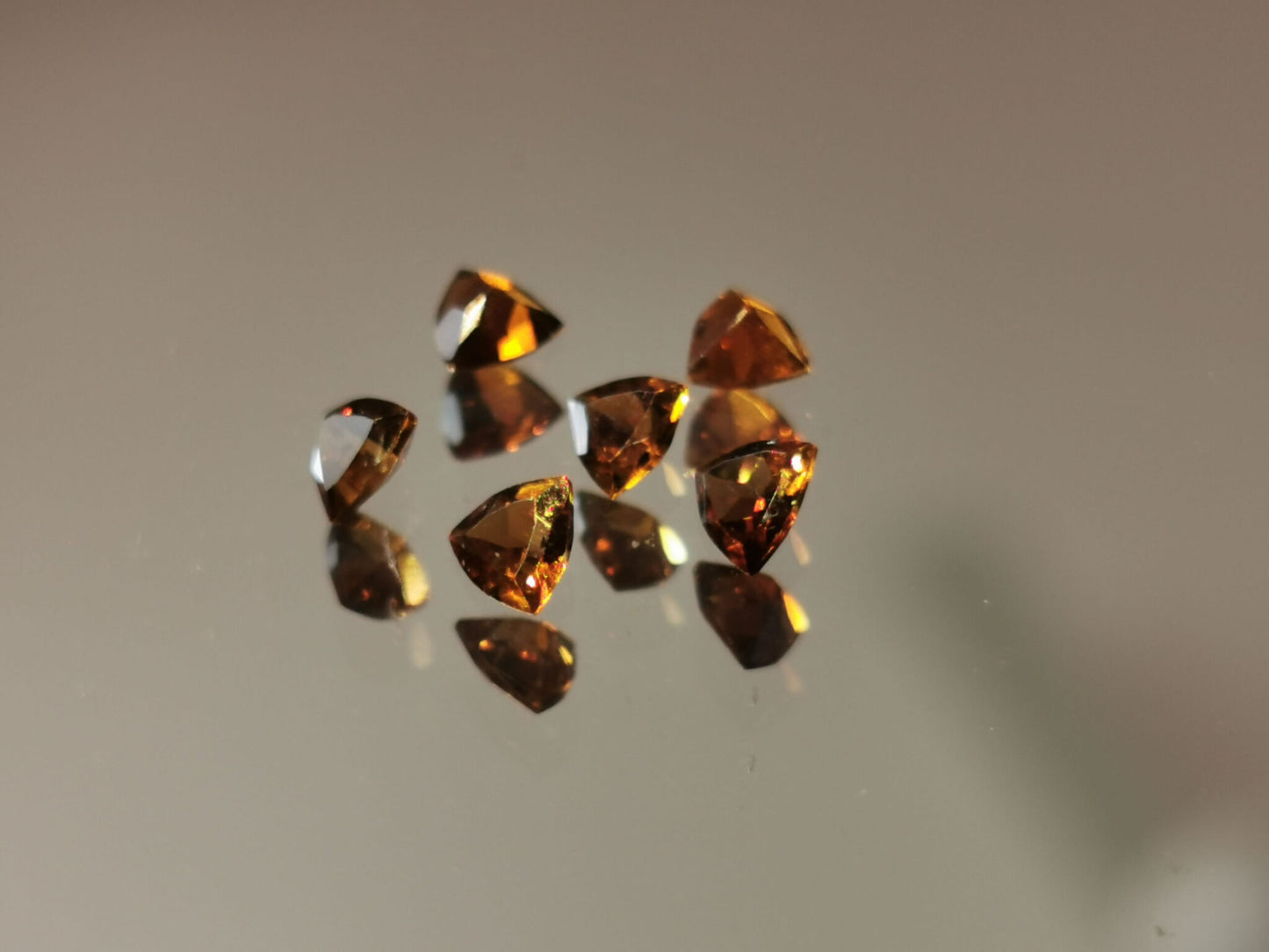Lotto di 6 Tormaline taglio trilliant 1,02 ct totali