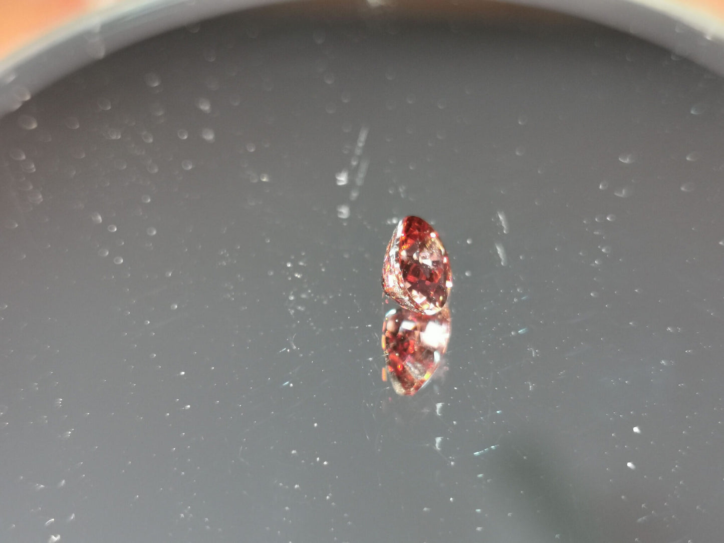 Zircone naturale taglio ovale 1,37 ct
