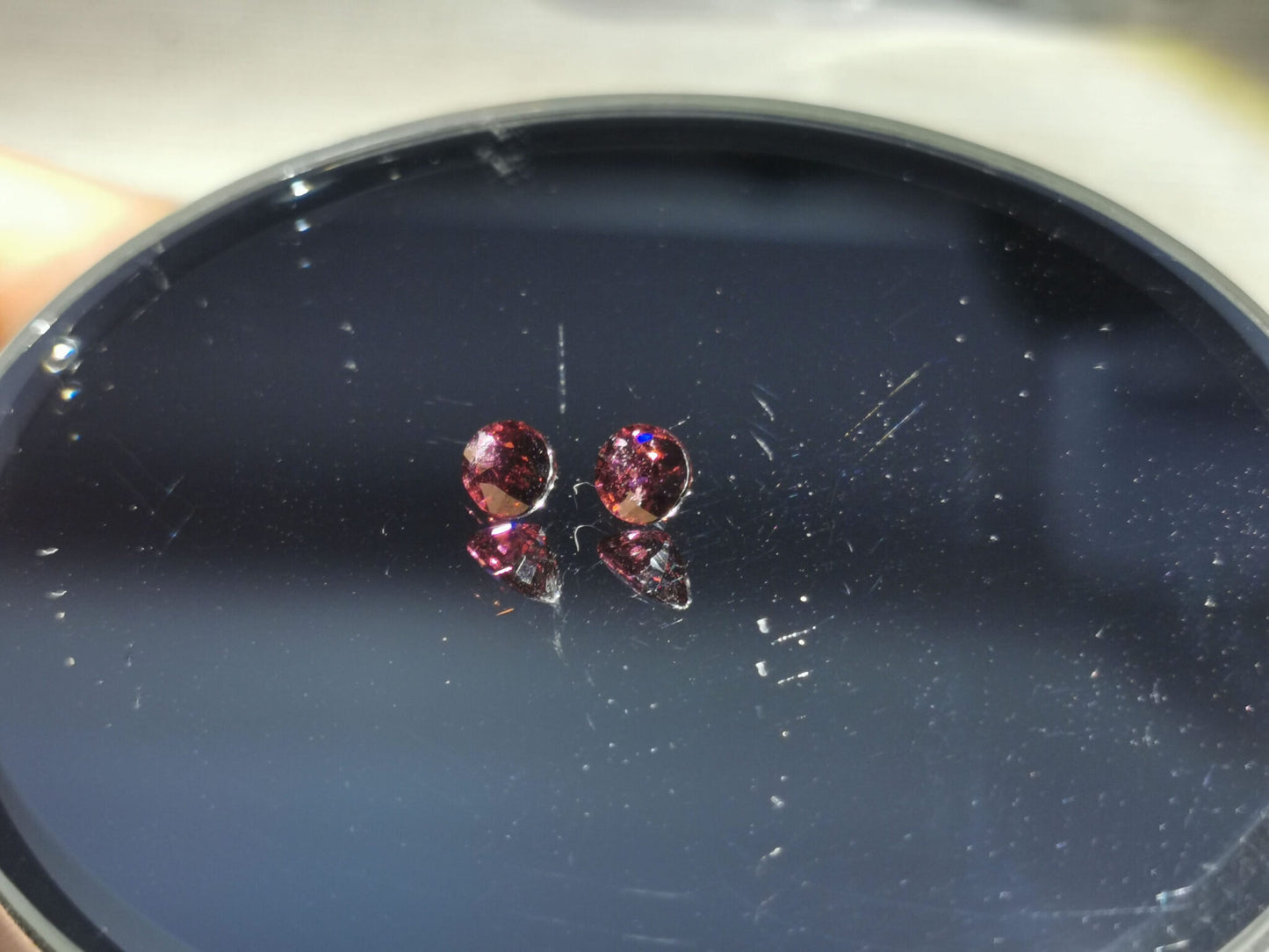 Coppia di Granati Rodolite taglio ovale 1,65 ct