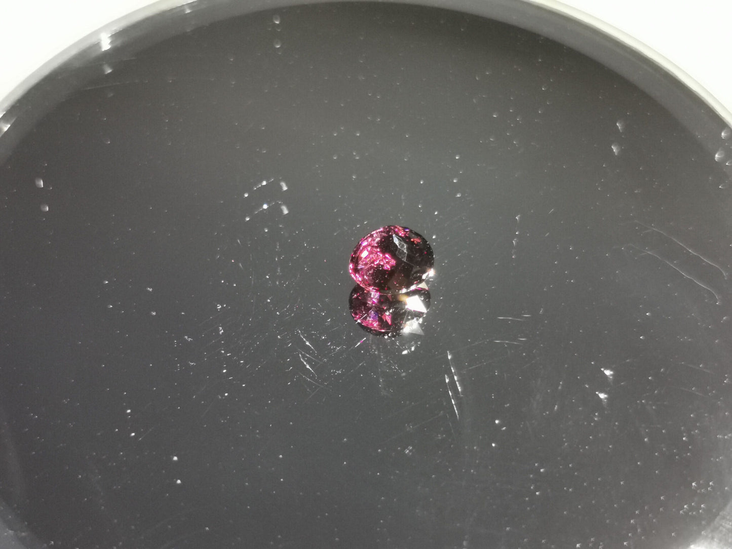 Granato Rodolite taglio ovale 1,71 ct
