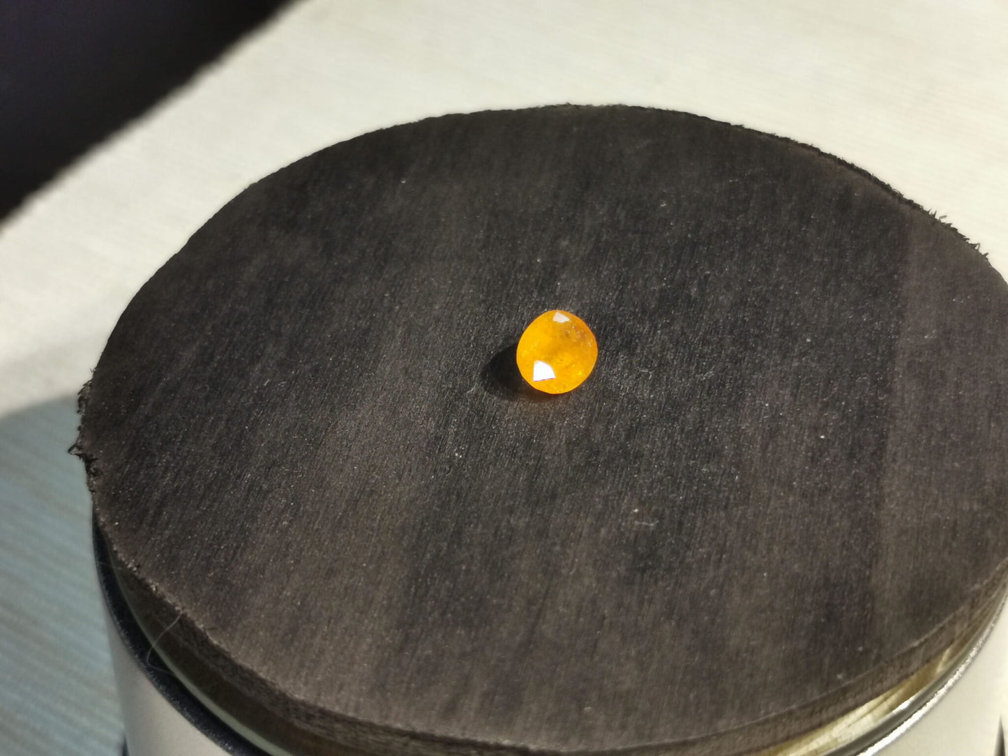 Granato Spessartina taglio ovale 1,61 ct