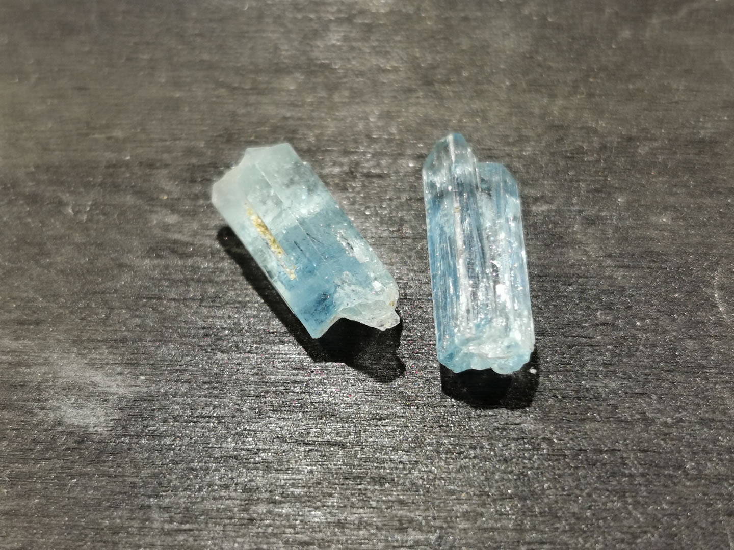 Coppia di Acquamarine grezze 6,50 ct