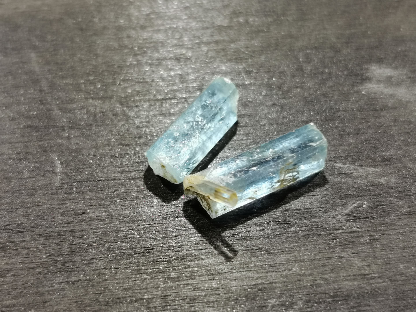 Coppia di Acquamarine grezze 5,92 ct