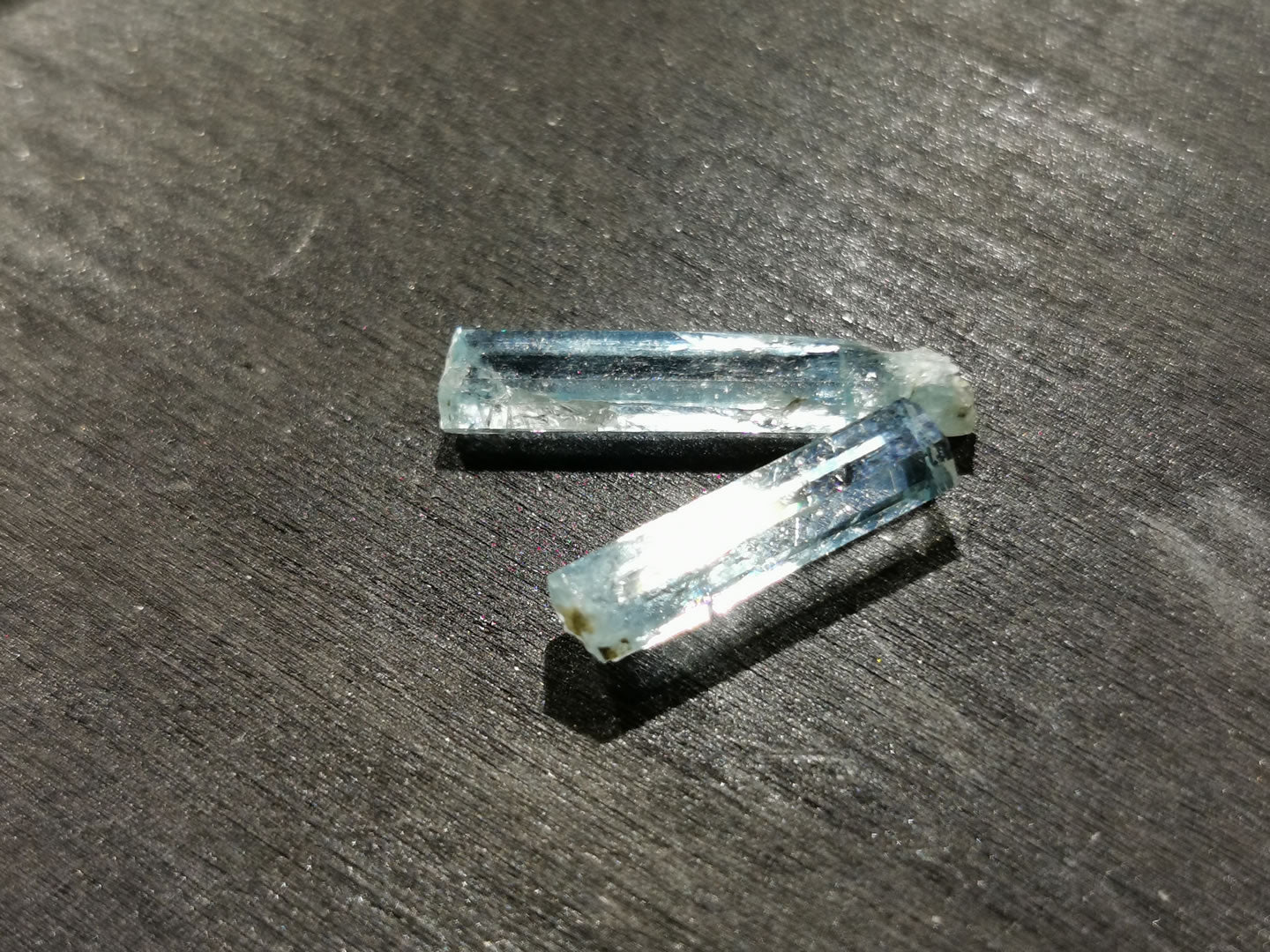Coppia di Acquamarine grezze 5,12 ct