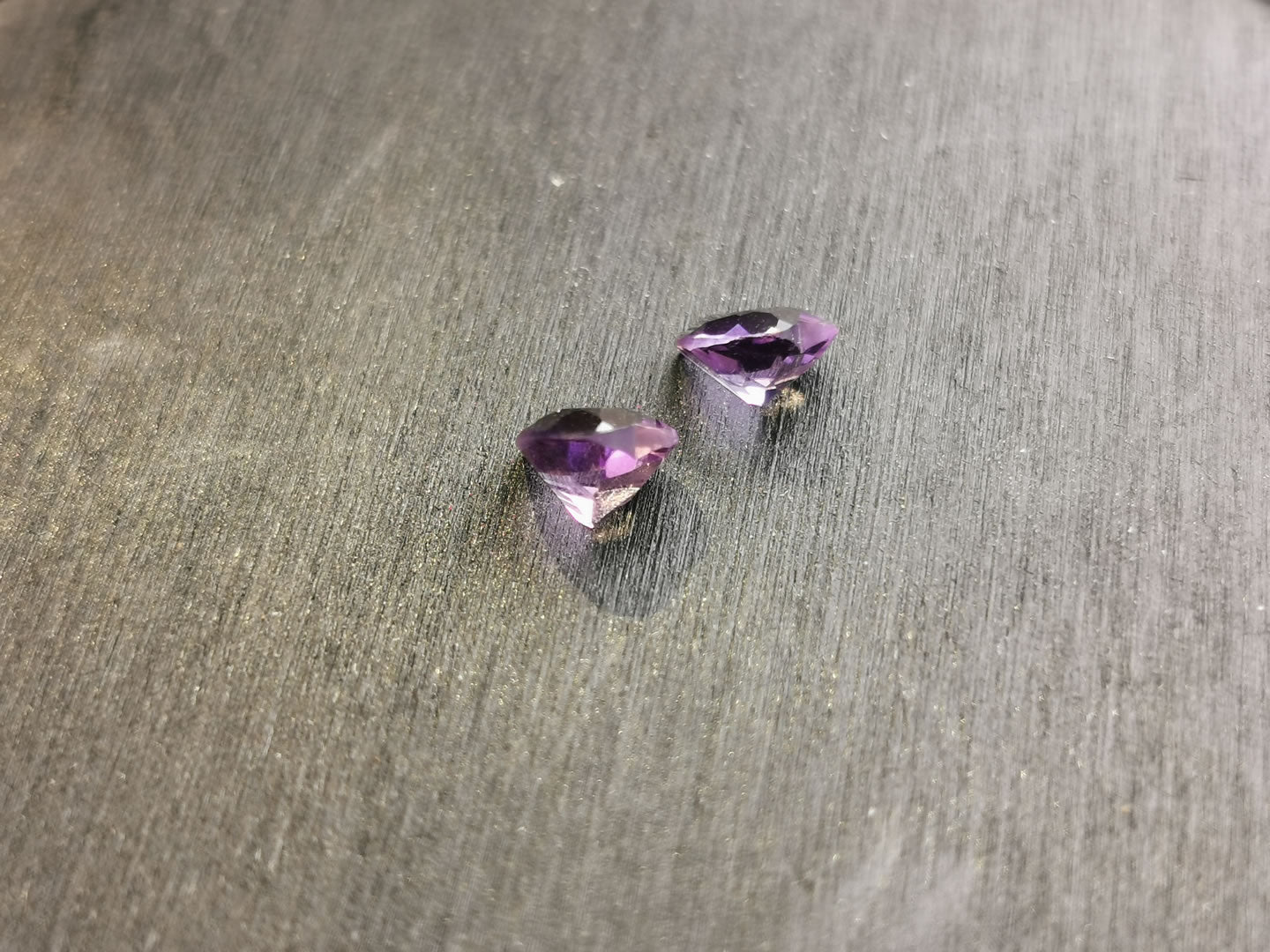 Coppia di Ametiste taglio cuore 1,35 ct