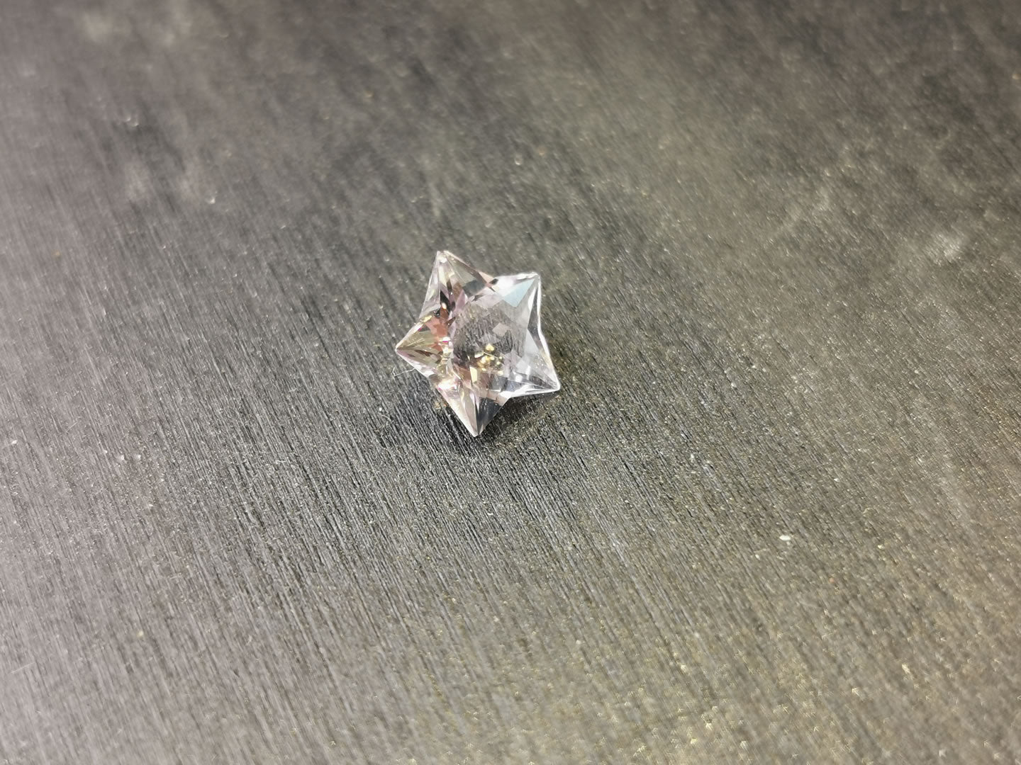 Ametrino taglio stella 1,08 ct