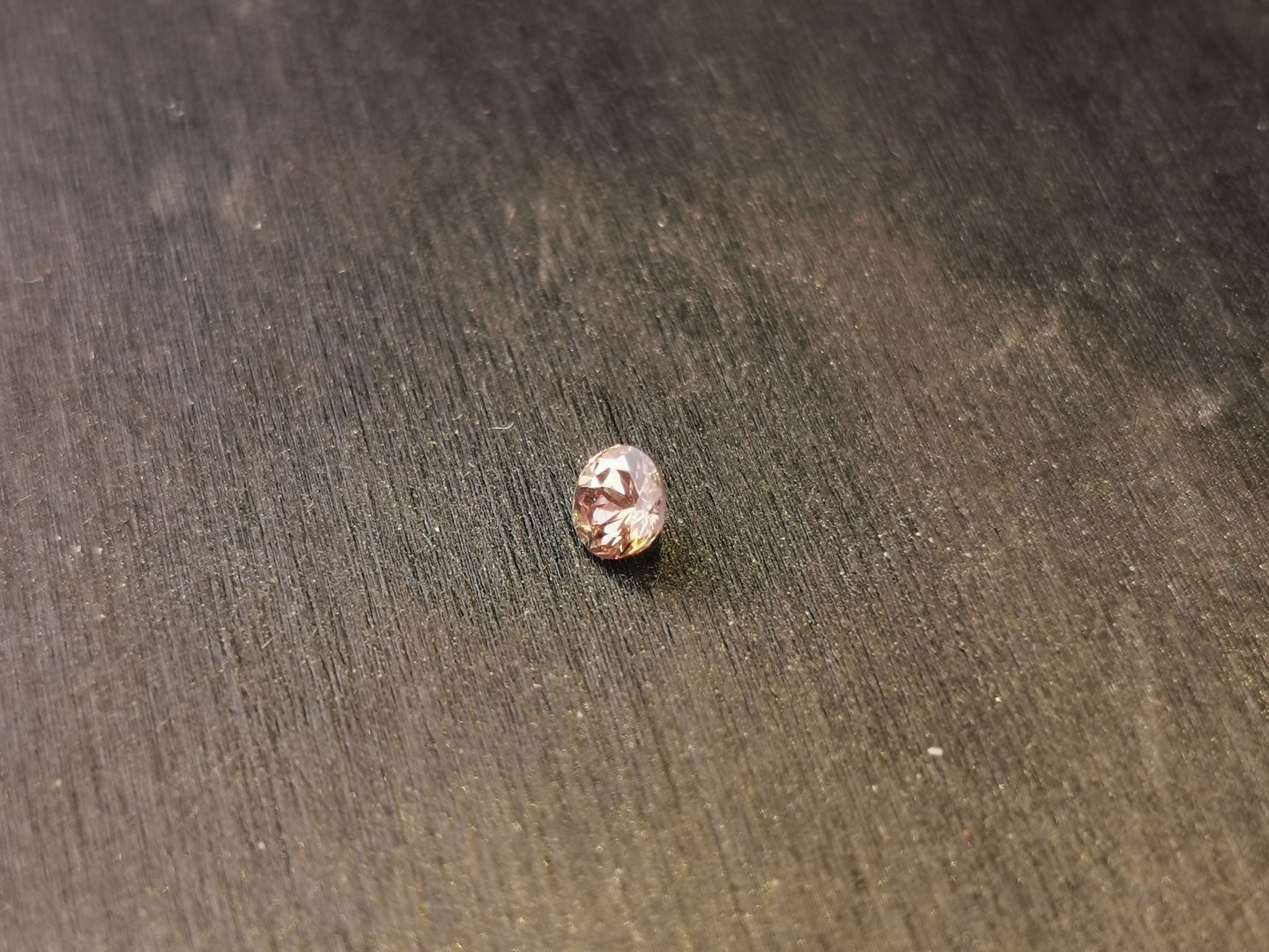 Granato cangiante taglio rotondo 0,29 ct
