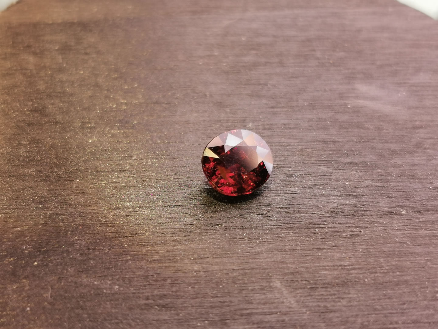 Granato Piropo-Almandino taglio ovale 2,02 ct