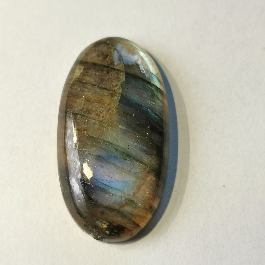 Labradorite taglio ovale cabochon 28,70 ct