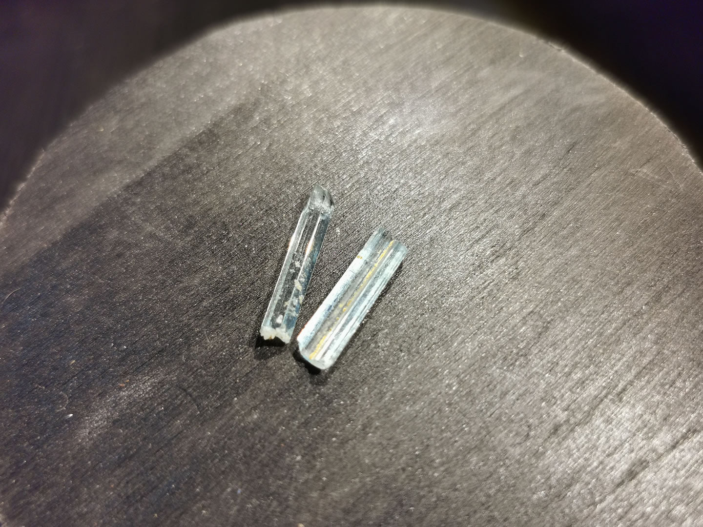 Coppia di Acquamarine grezze 2,25 ct