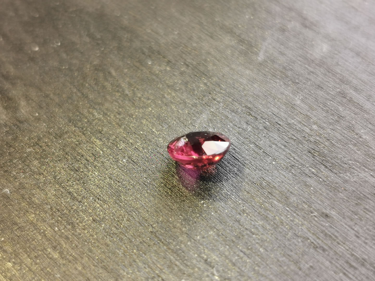 Granato Rodolite taglio rotondo 1,41 ct