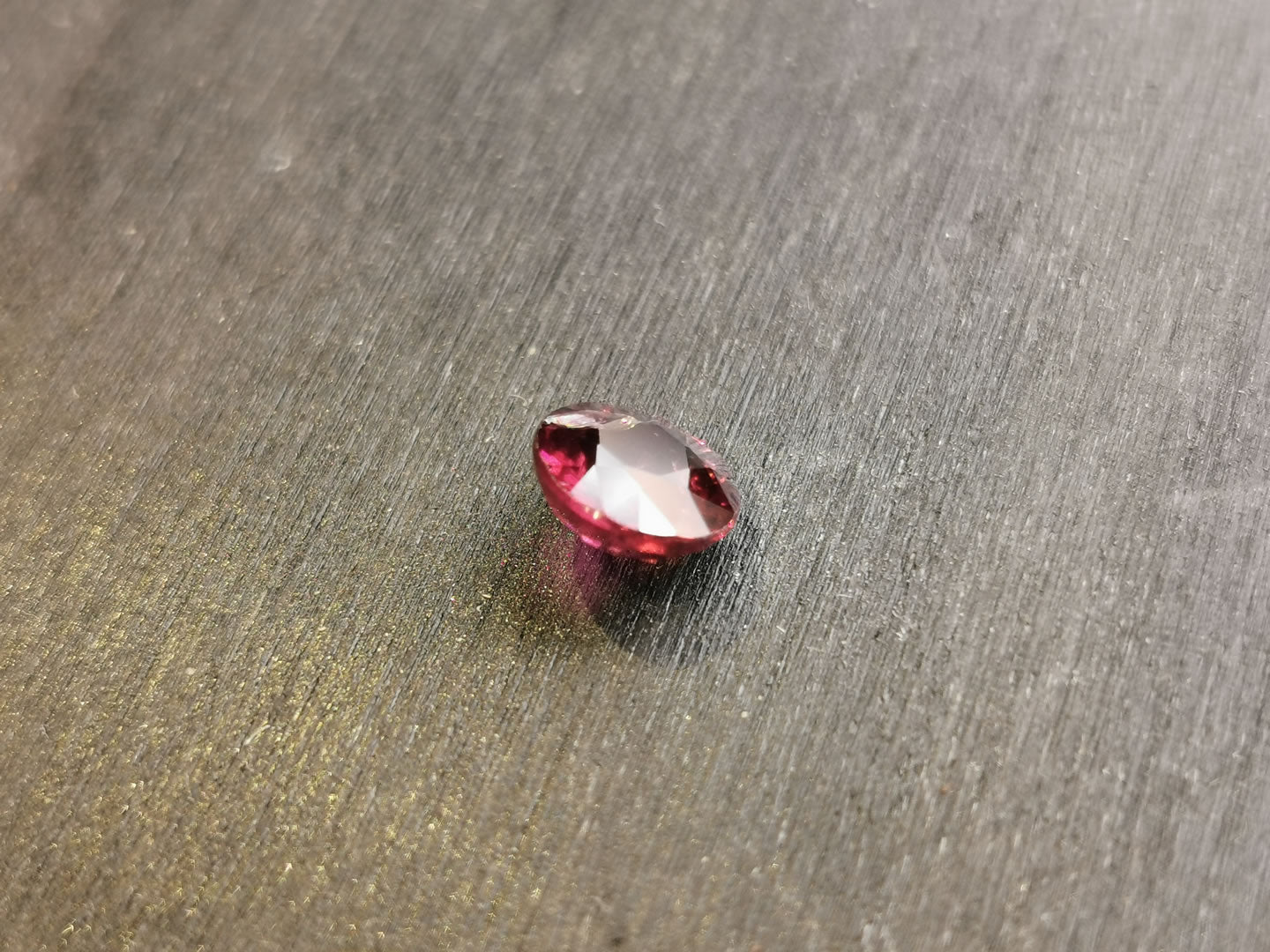 Granato Rodolite taglio rotondo 1,41 ct