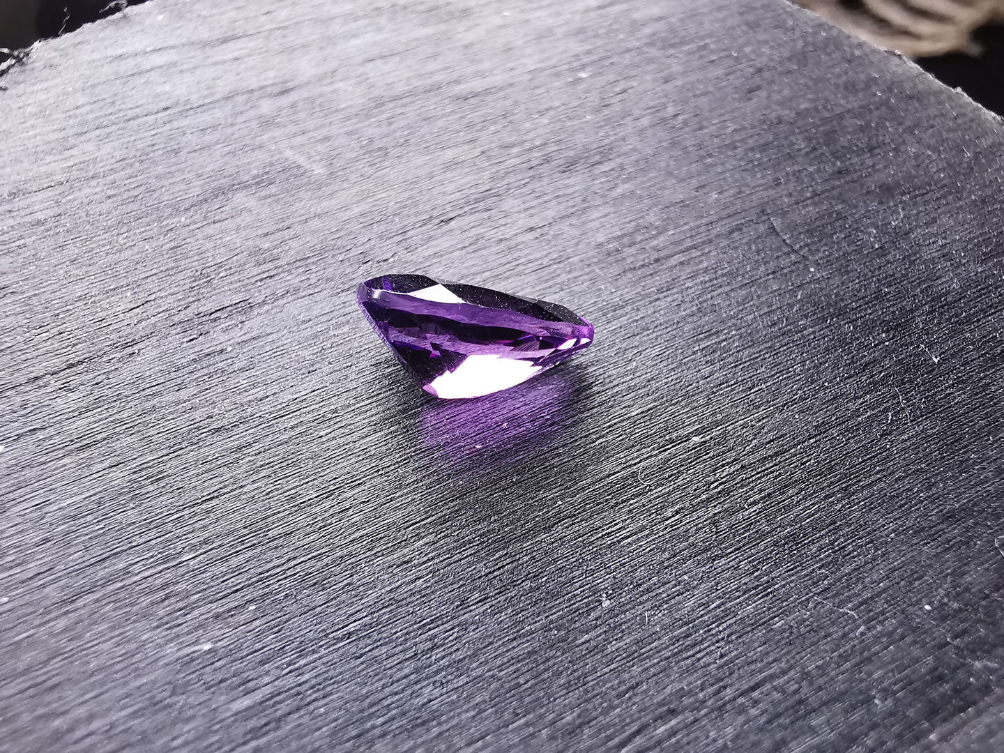 Ametista taglio goccia 2,87 ct