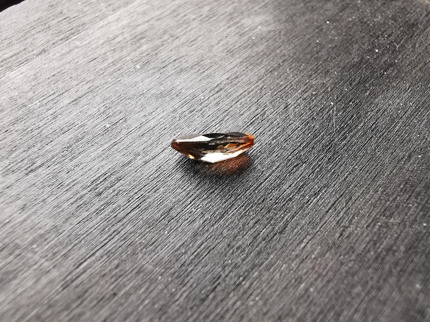 Andalusite taglio marquise 0,55 ct