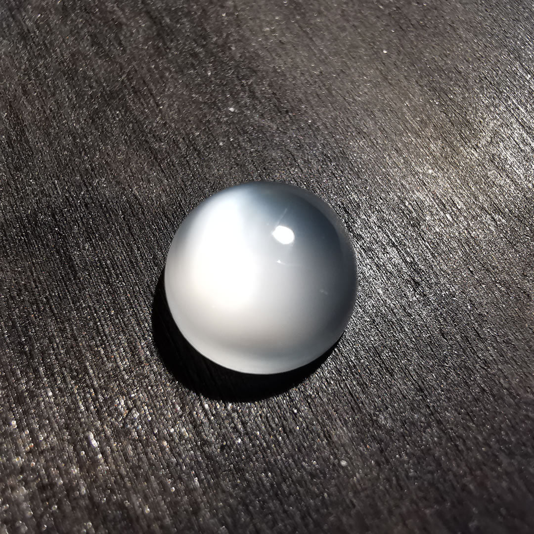 Adularia Pietra di Luna taglio rotondo cabochon 2,89 ct