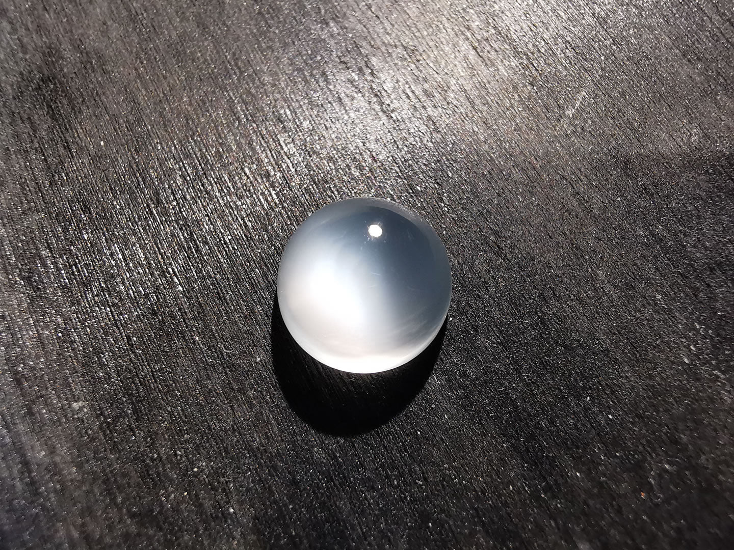 Adularia Pietra di Luna taglio rotondo cabochon 2,89 ct