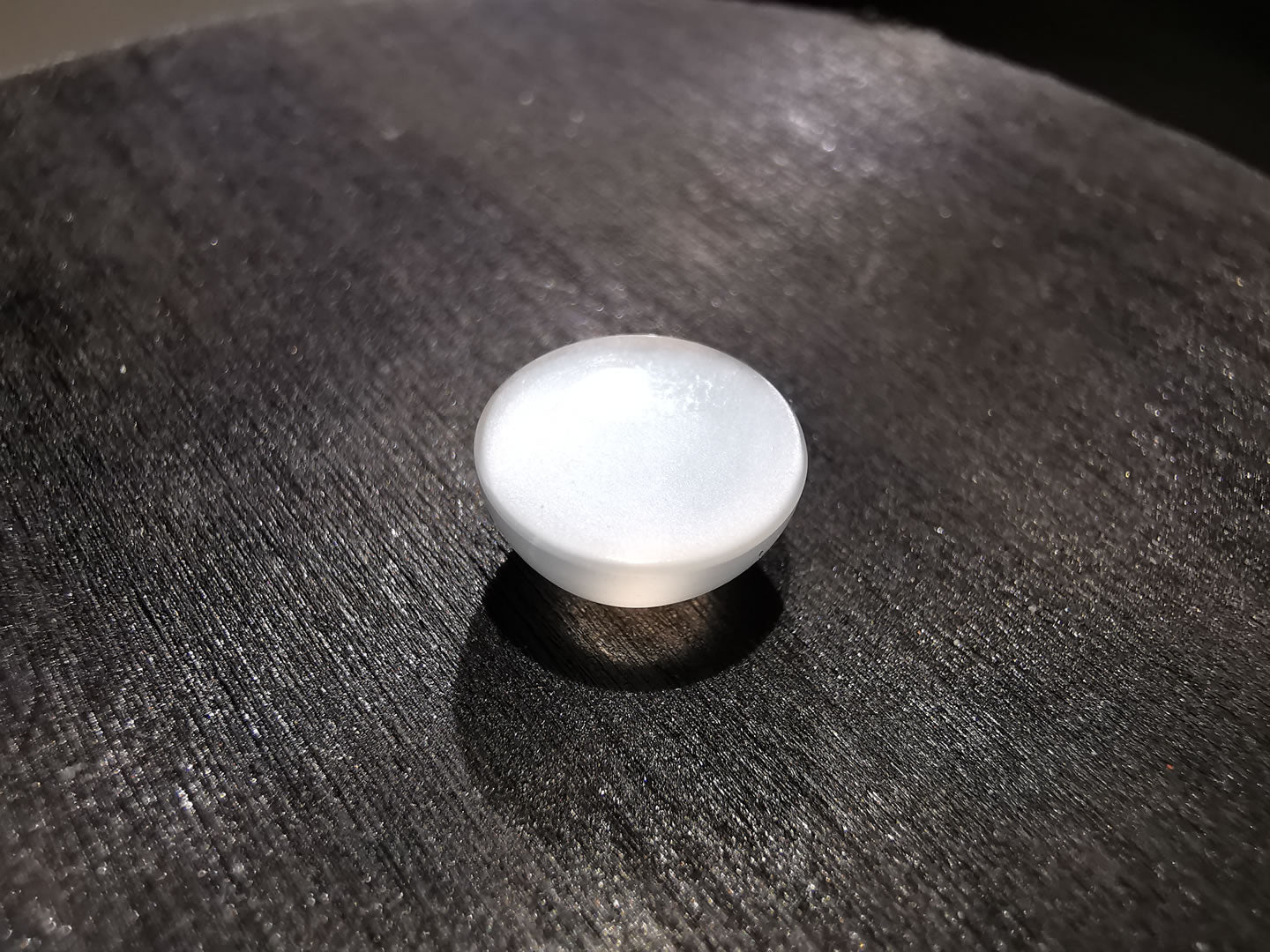 Adularia Pietra di Luna taglio rotondo cabochon 2,89 ct