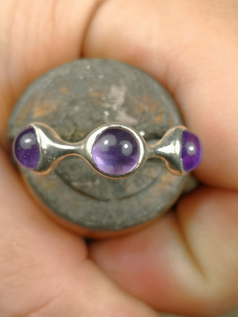 Trilogy "Medievale" con Ametista cabochon