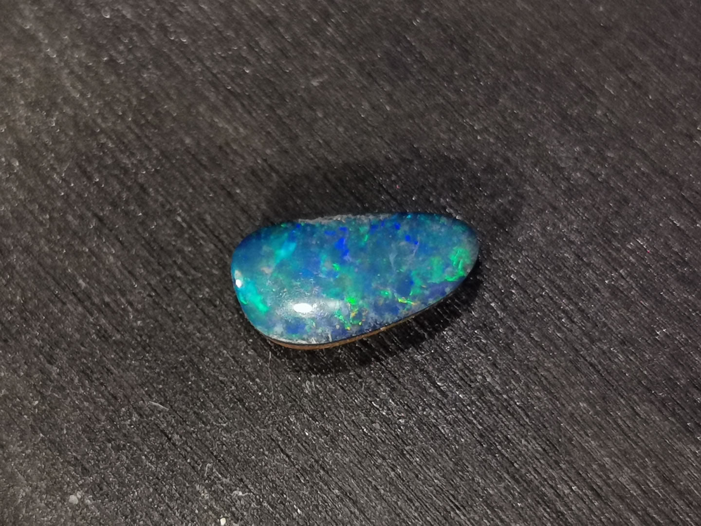 Opale doppietta forma fancy 0,78 ct