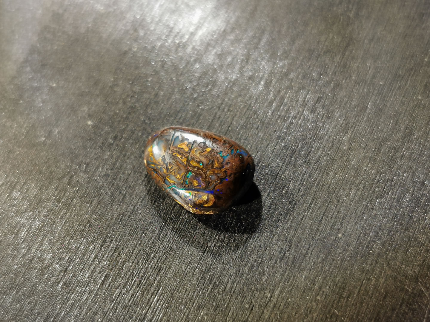 Opale matrice cabochon forma fancy 3,34 ct