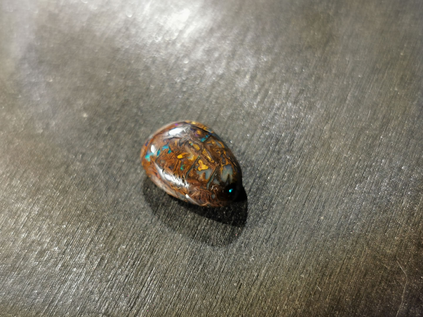Opale matrice cabochon forma fancy 3,34 ct