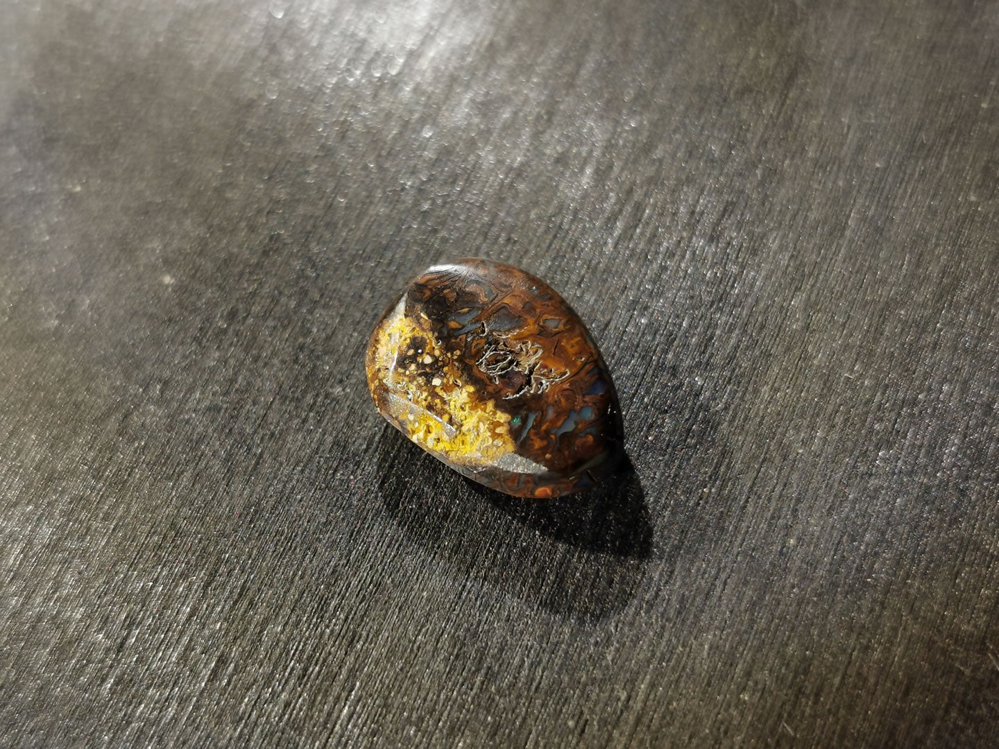 Opale matrice cabochon forma fancy 3,34 ct
