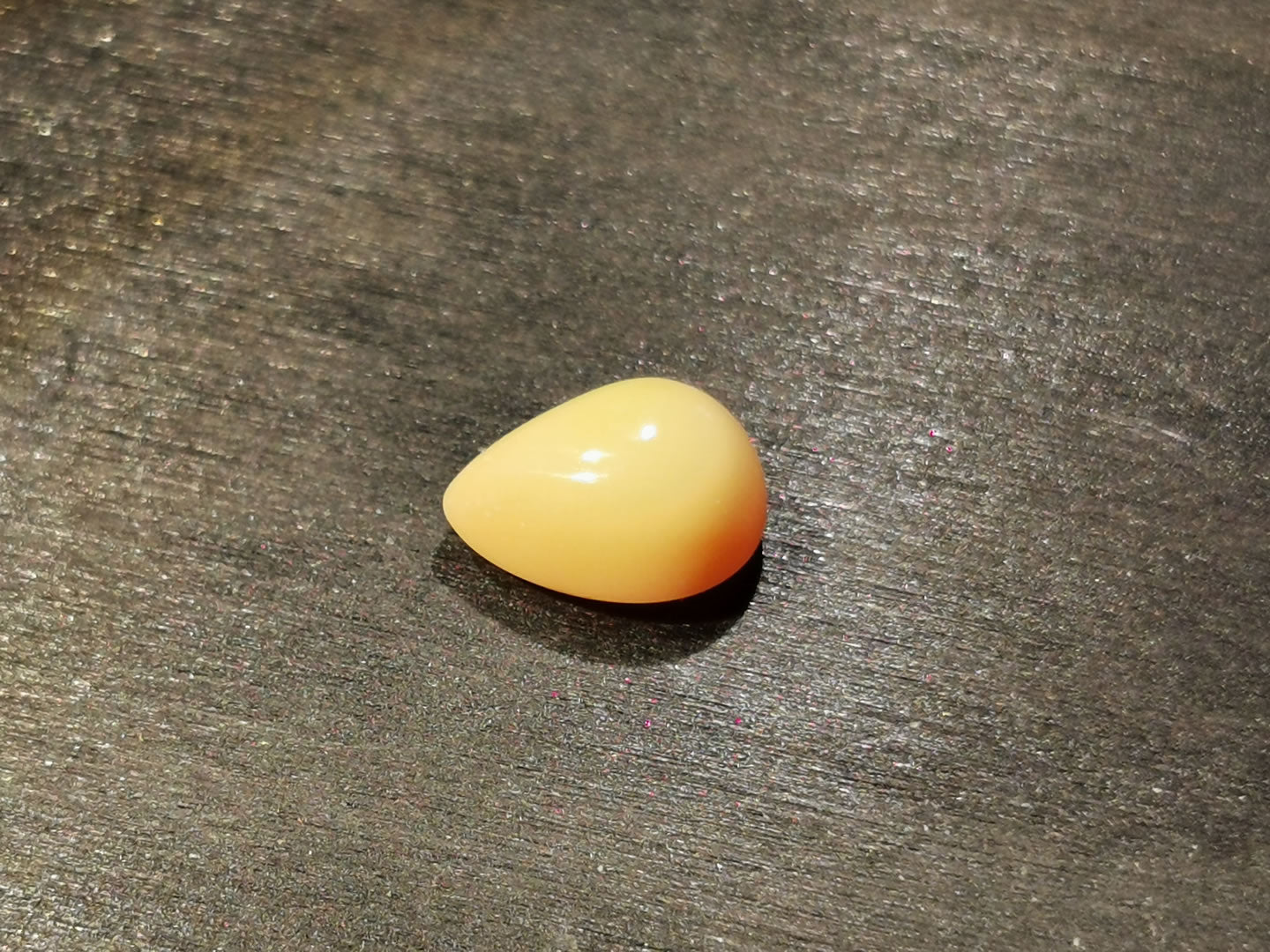 Opale taglio goccia cabochon 2,03 ct
