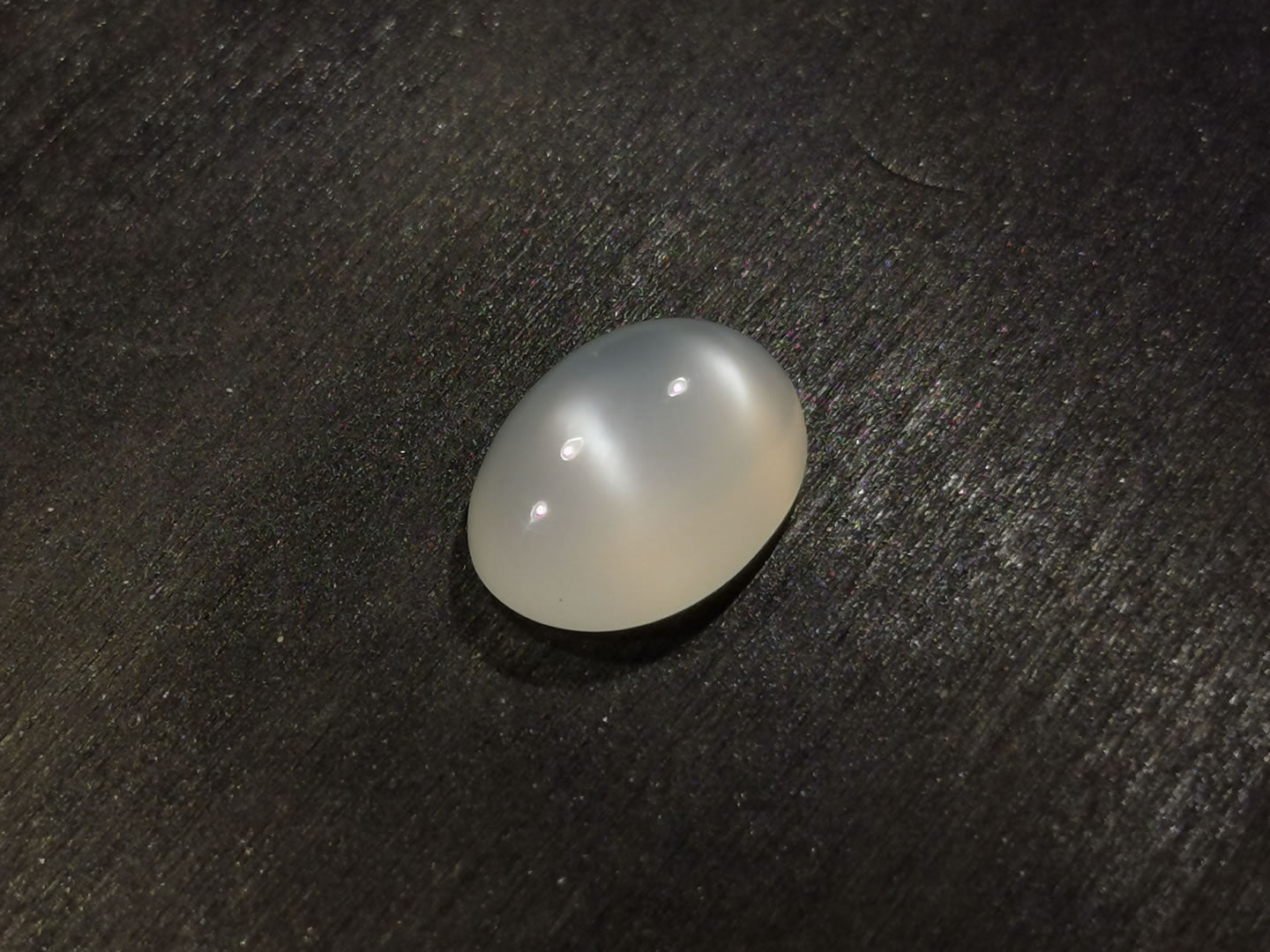 Adularia Pietra di Luna taglio ovale cabochon 5,35 ct