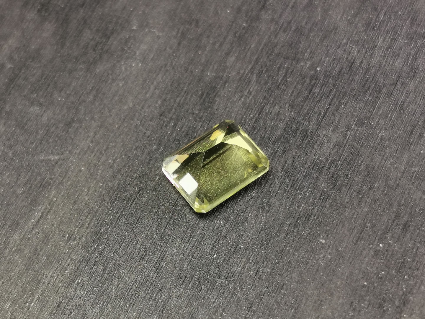 Quarzo Lemon taglio rettangolare 3,48 ct
