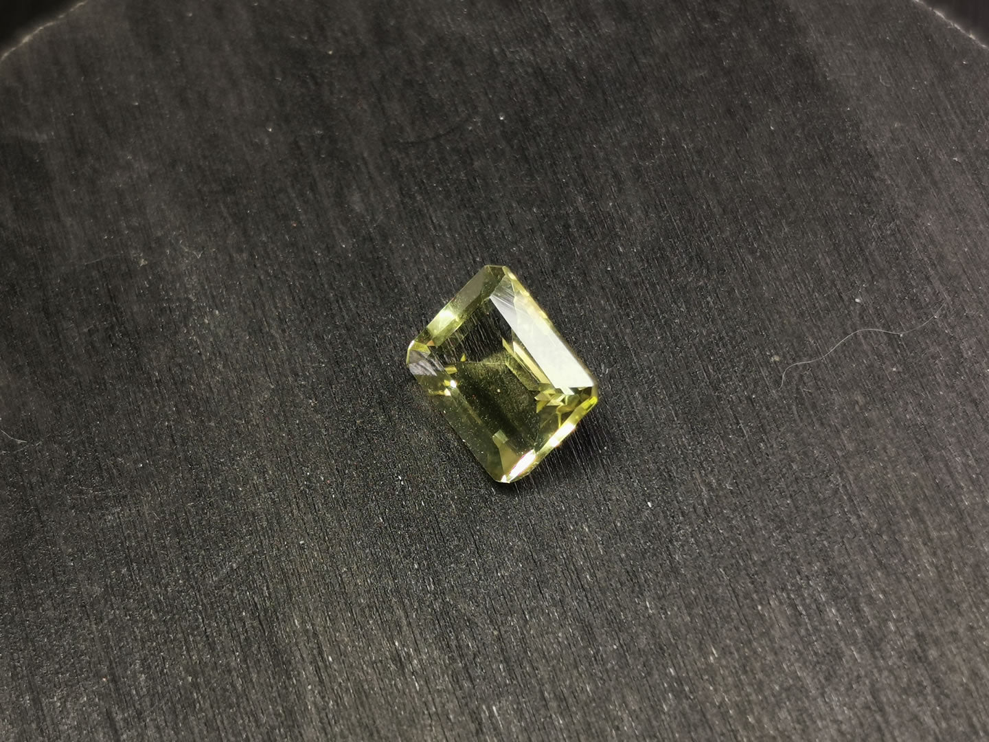 Quarzo Lemon taglio rettangolare 3,19 ct