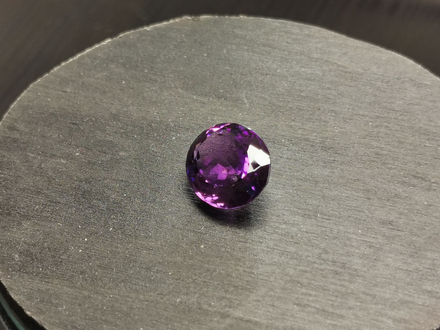 Ametista taglio ovale 6,59 ct