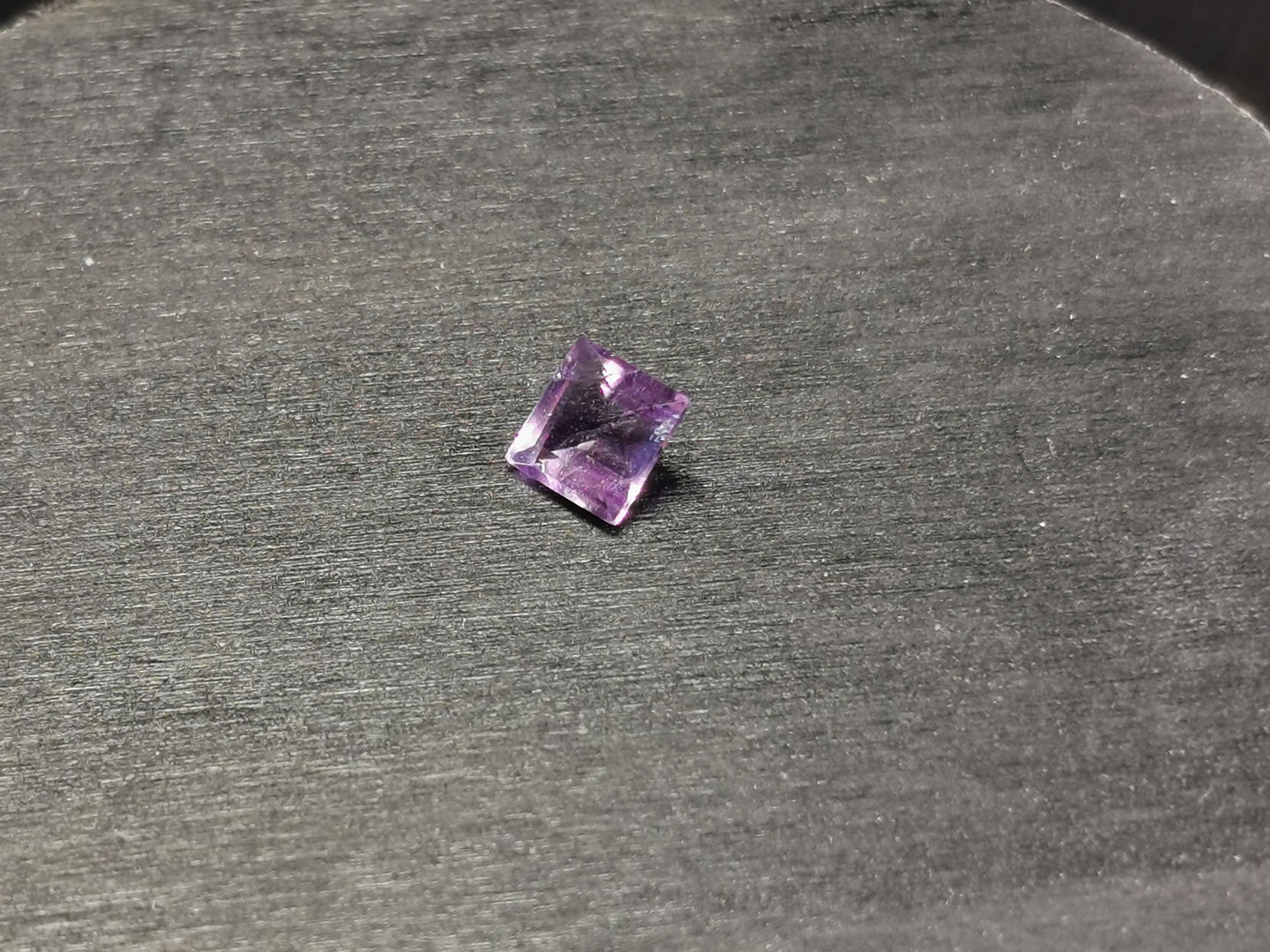 Ametista taglio carrè 0,96 ct