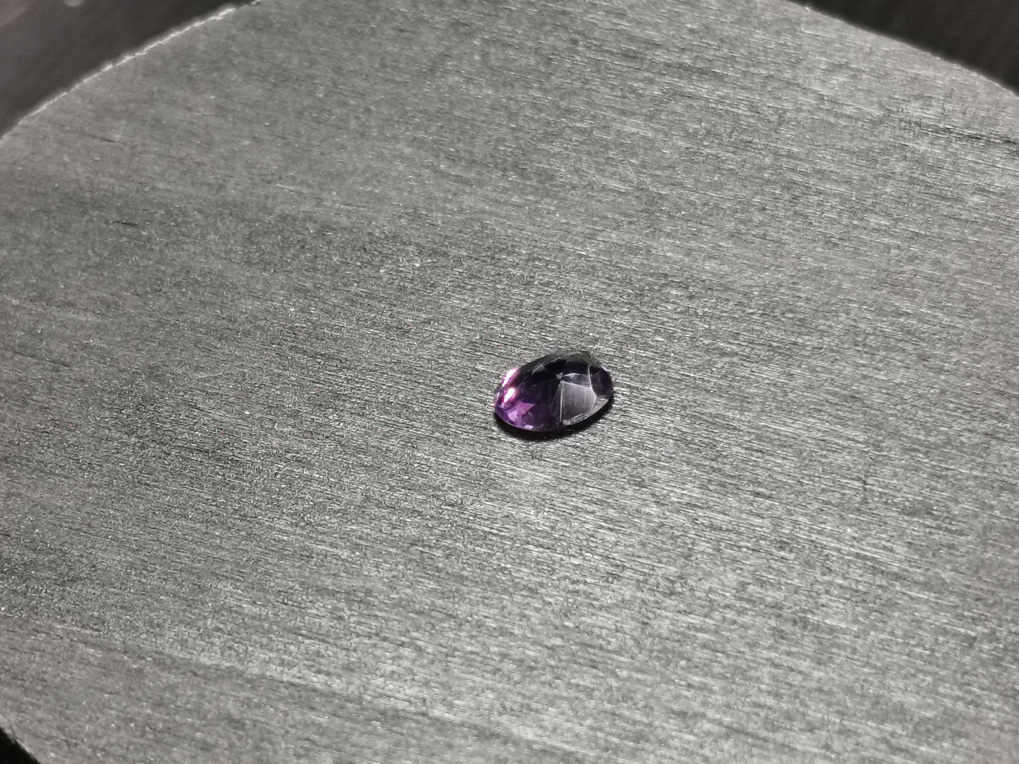 Ametista taglio ovale 0,73 ct