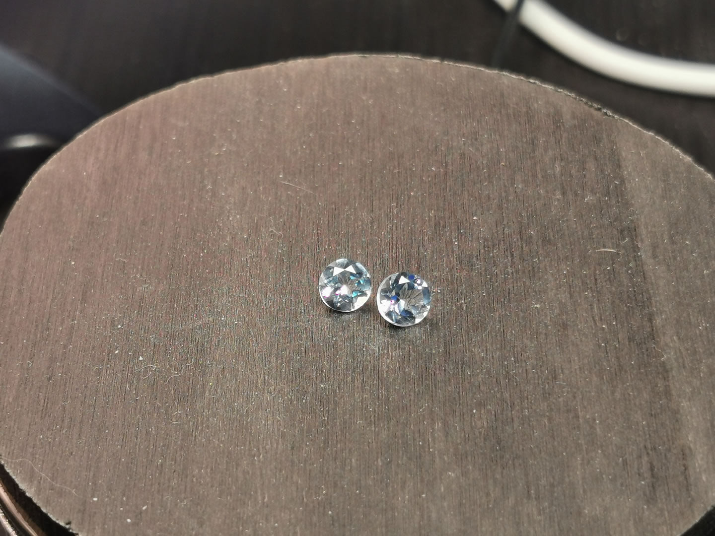 Coppia di Acquamarine taglio rotondo 0,79 ct totali