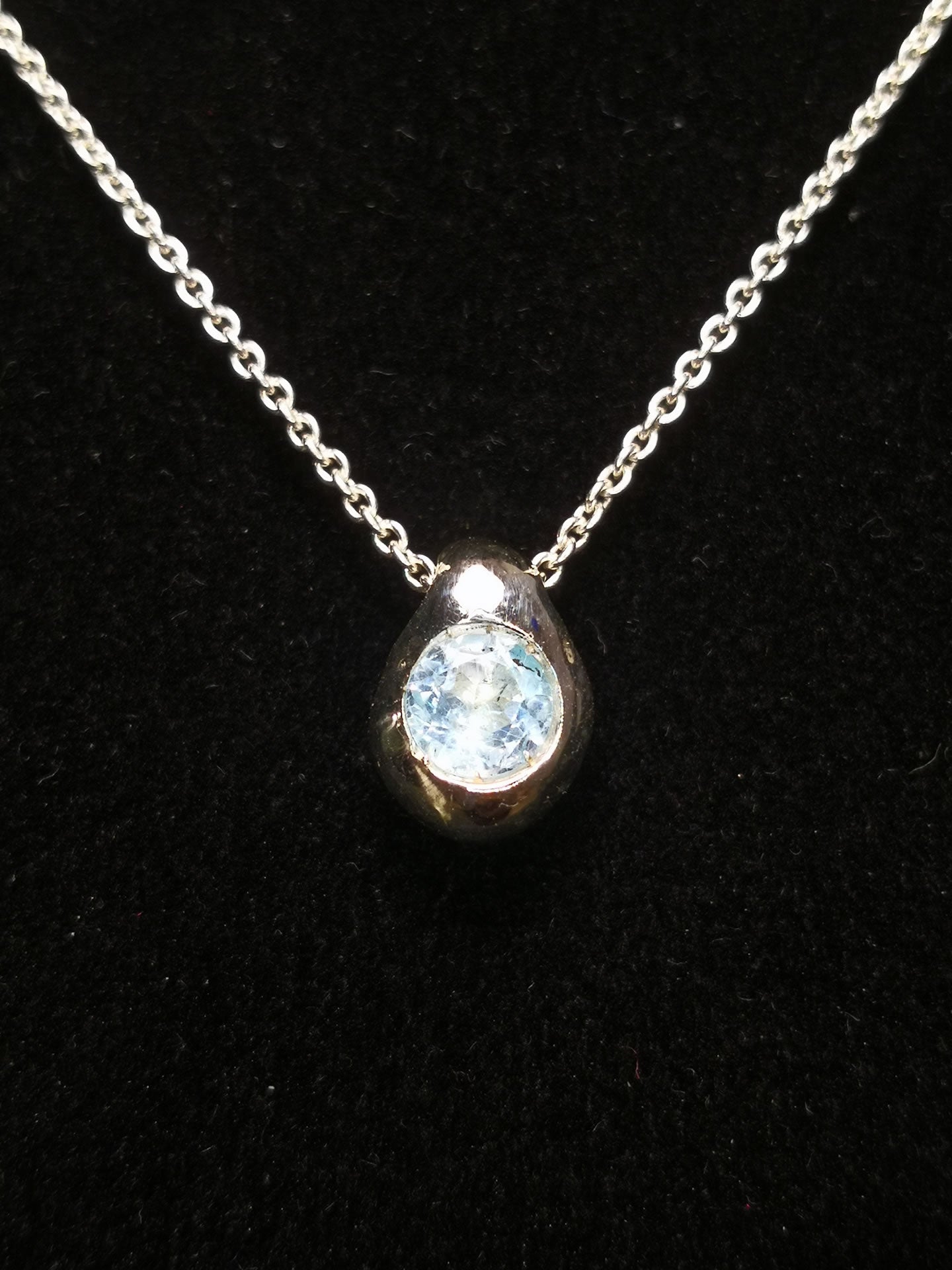 Ciottolo in Argento con Topazio Sky Blue Tondo