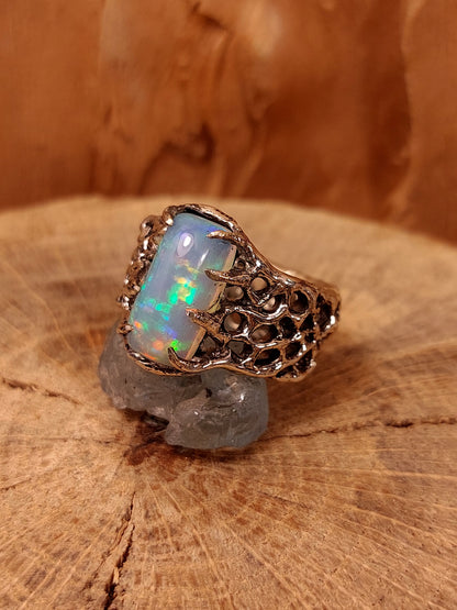 Anello "BioBand" custom con Topazio Opale Etiope Cabochon