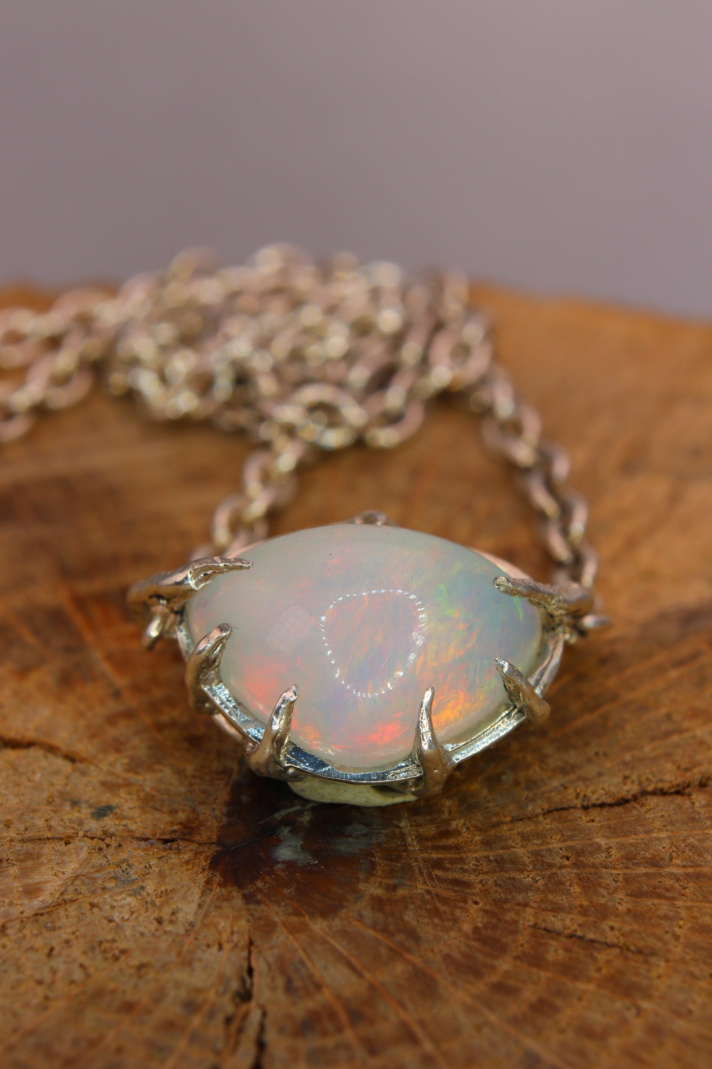 Collana "Radici" con opale etiope Triangolare