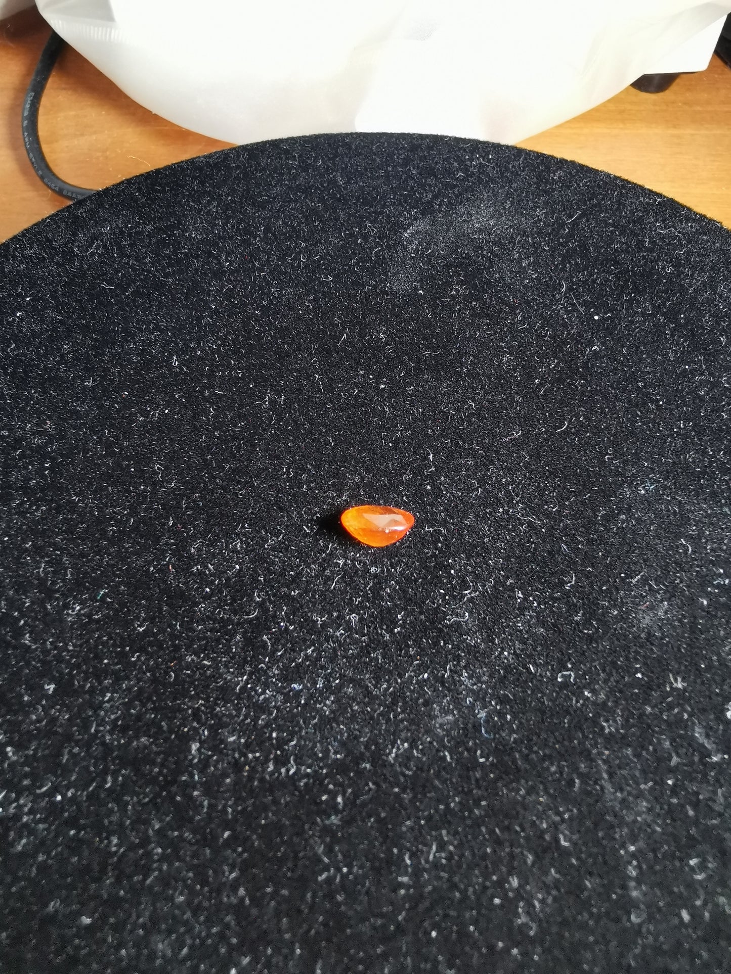 Granato Spessartina taglio ovale 2,15 ct