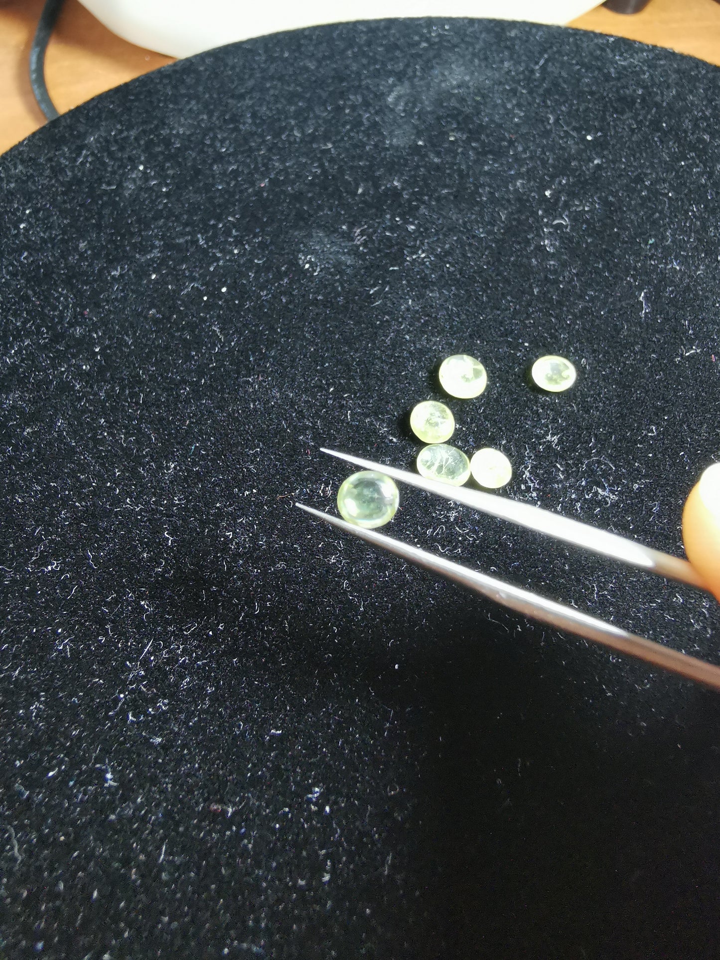 0.45ct Round Brilliant Cut Sphene