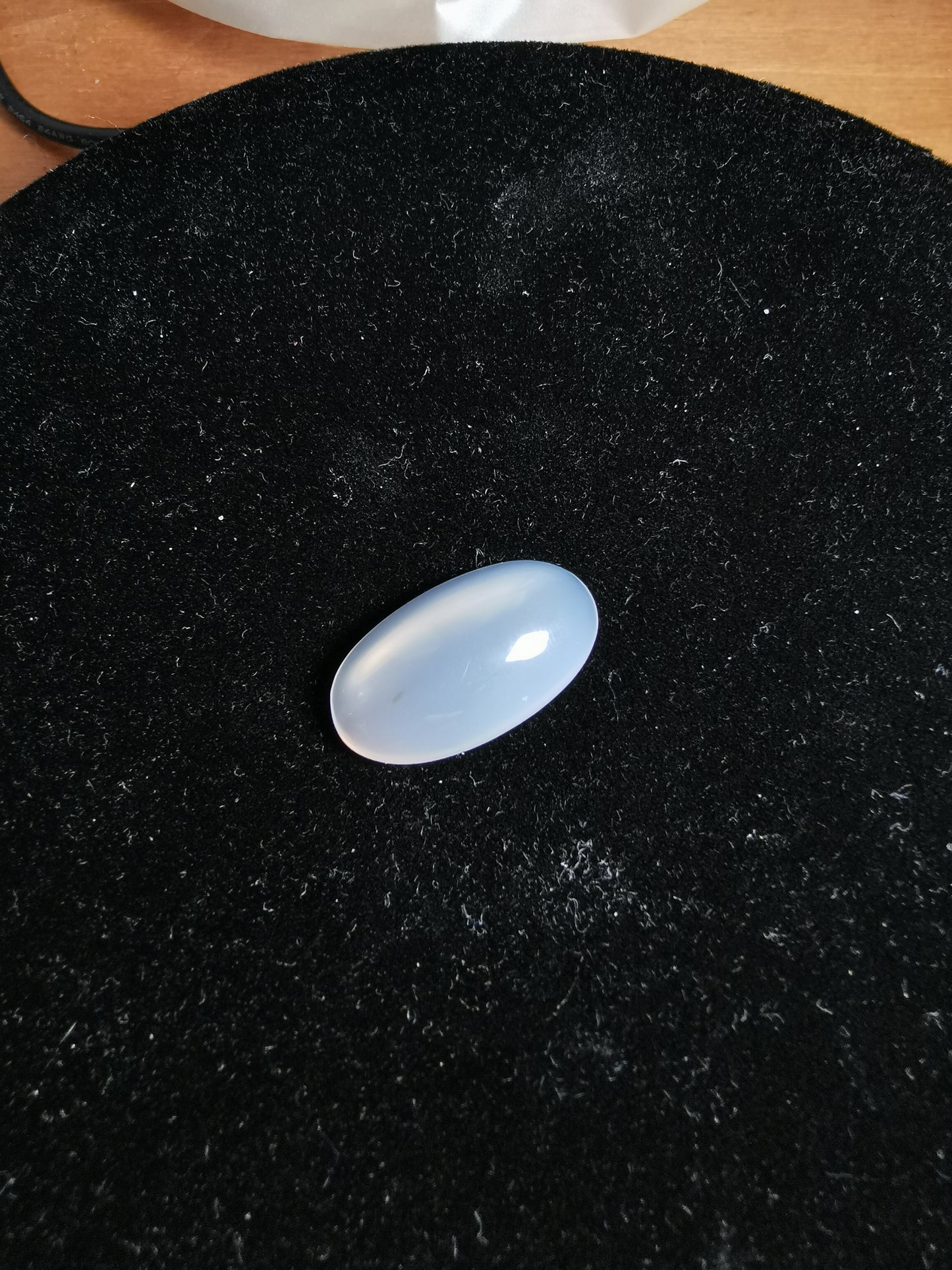 Calcedonio taglio cabochon 16,60 ct
