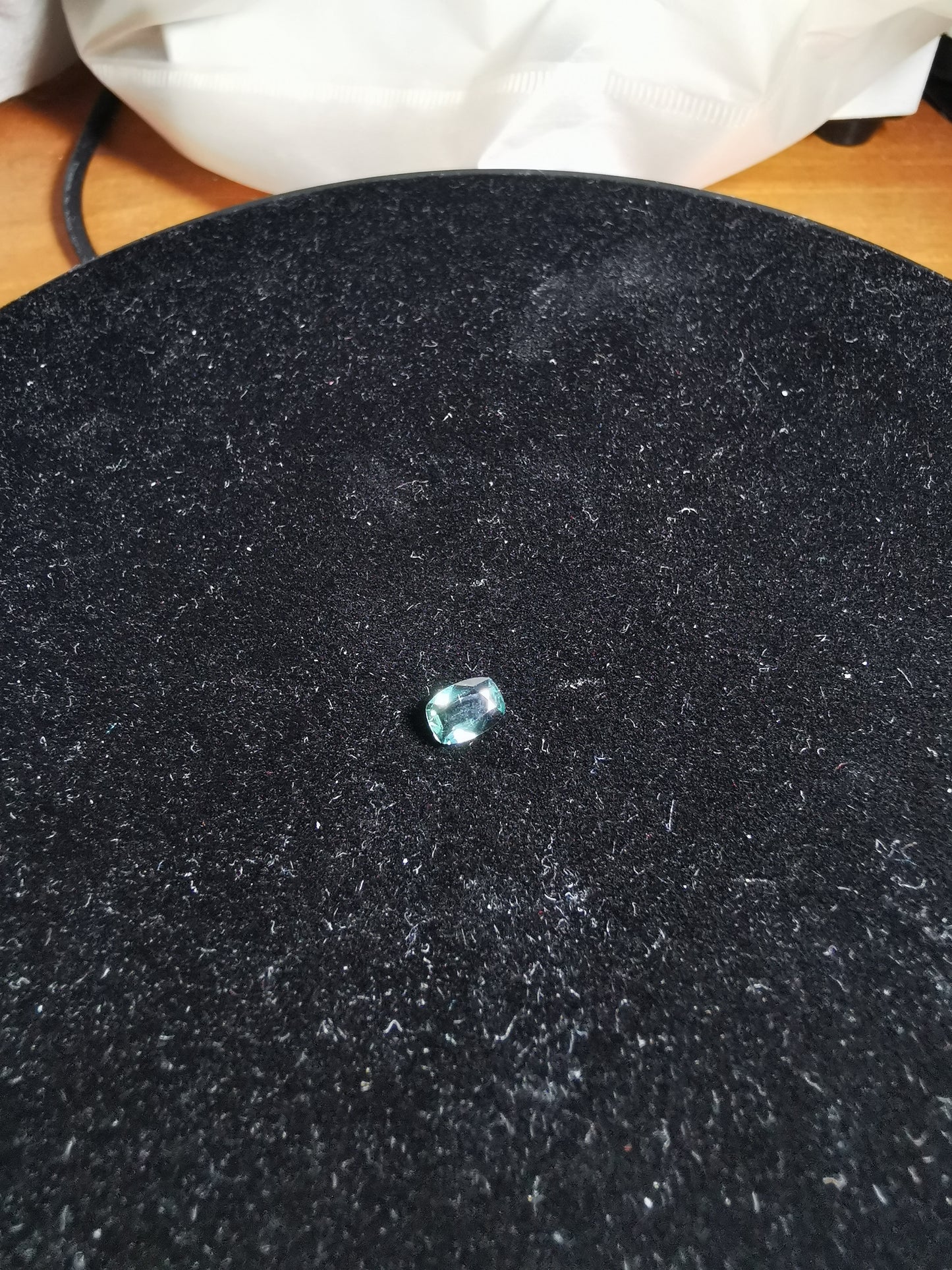 Zaffiro blu-verde taglio cuscino 0,64 ct