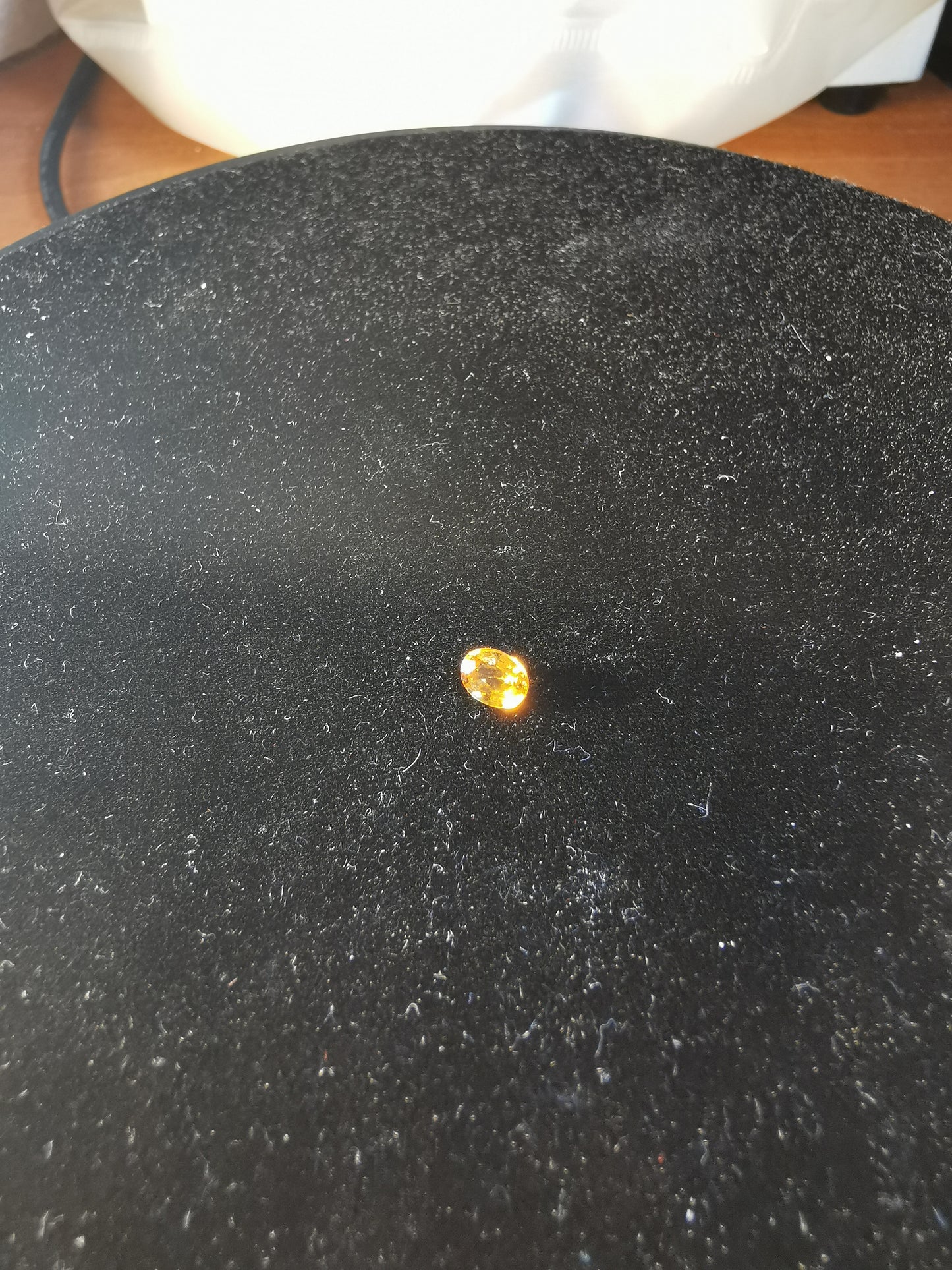 Zaffiro arancio taglio ovale 0,52 ct