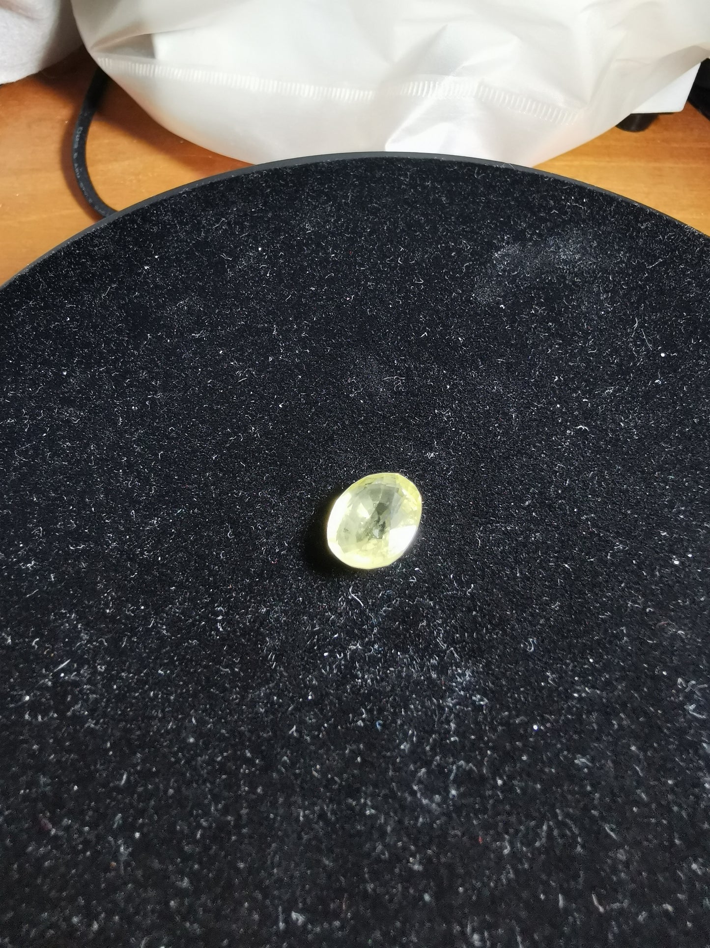 Quarzo Lemon taglio ovale sfaccettato 5,88 ct